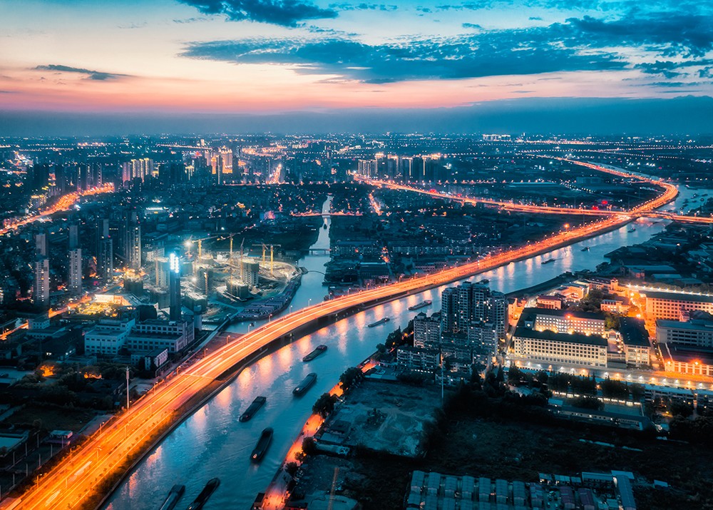 刘骥《美丽弧线-新运河西路》运河西路.jpg